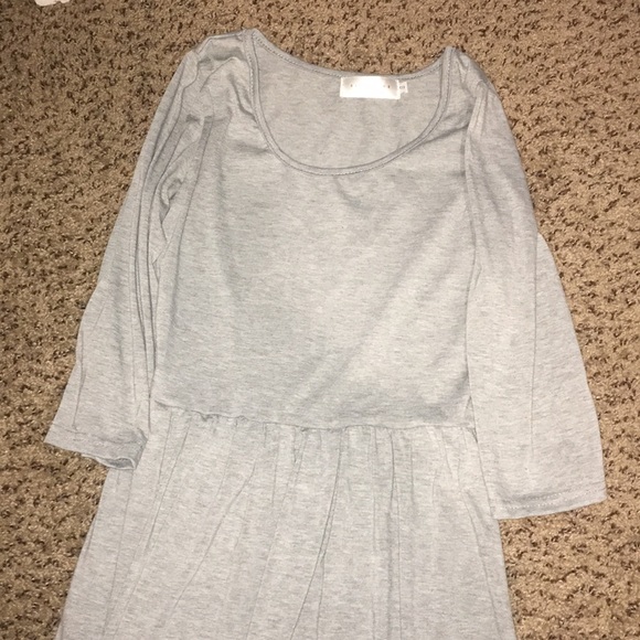 Dress - Picture 2 of 4